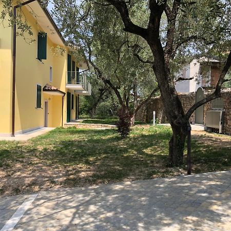 Ca' De L'Achille Apartment Torri Del Benaco Exterior photo