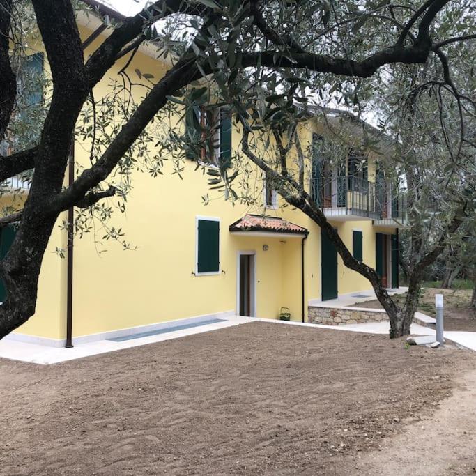 Ca' De L'Achille Apartment Torri Del Benaco Exterior photo